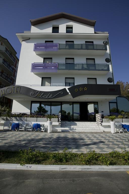 Hotel Iride & Spa Чезенатико Екстериор снимка