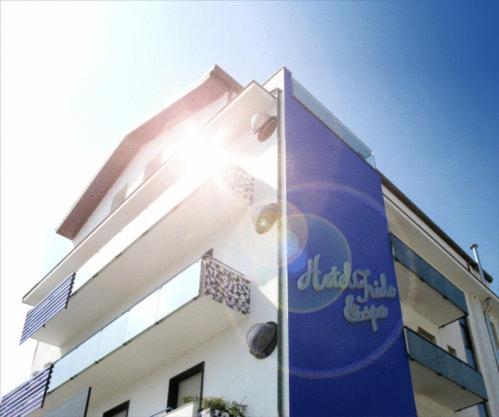 Hotel Iride & Spa Чезенатико Екстериор снимка